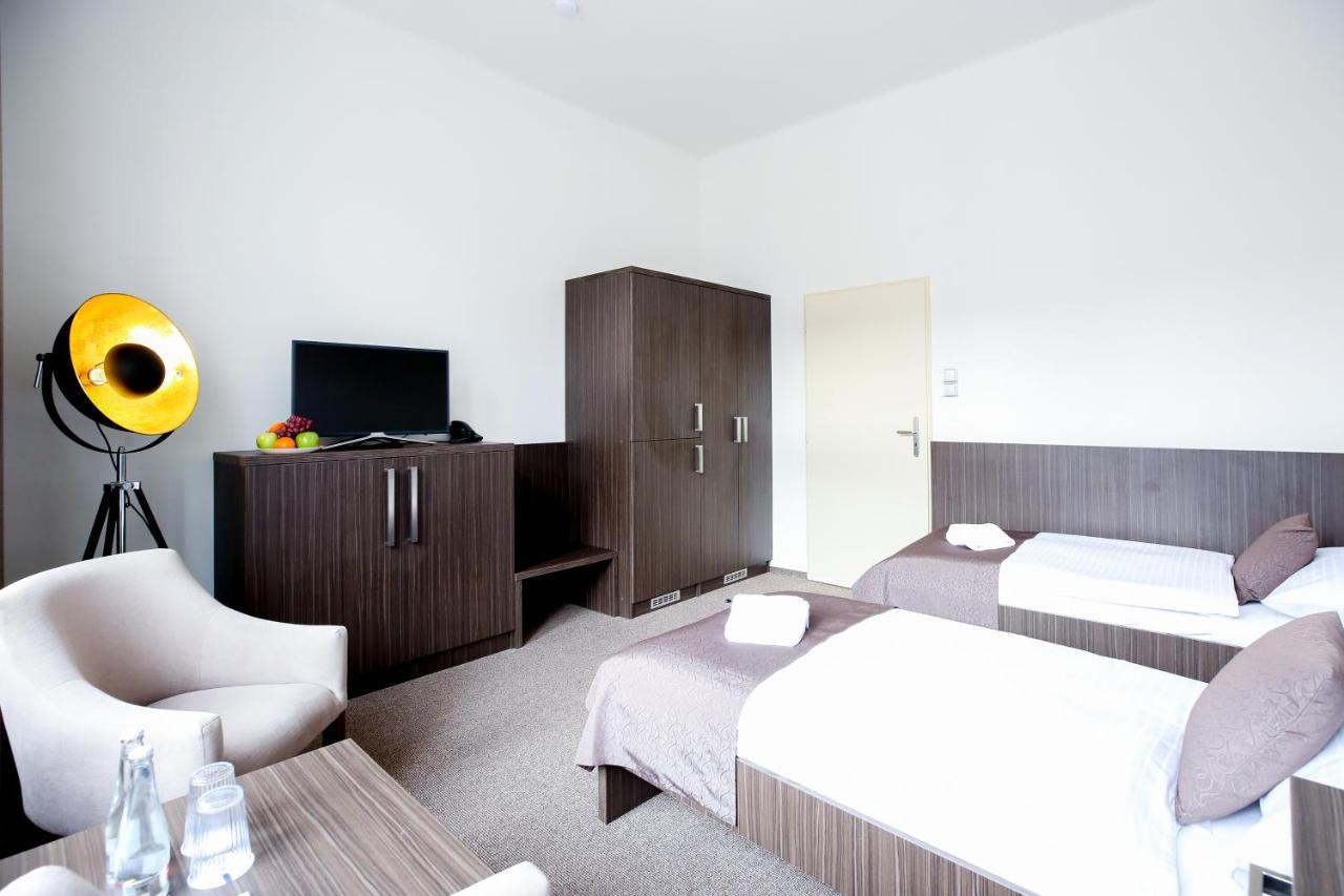 Aparthotel Embassy By Lh Praag